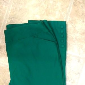 Womens Worthington pull- on emerald green pants, size XL